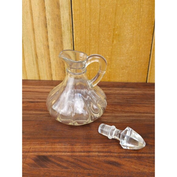 Vintage Glass Curvy Cruet with Stopper - Picture 2 of 8